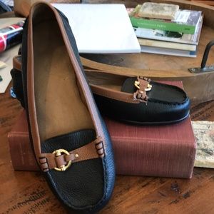 Aerosoles slip on shoes